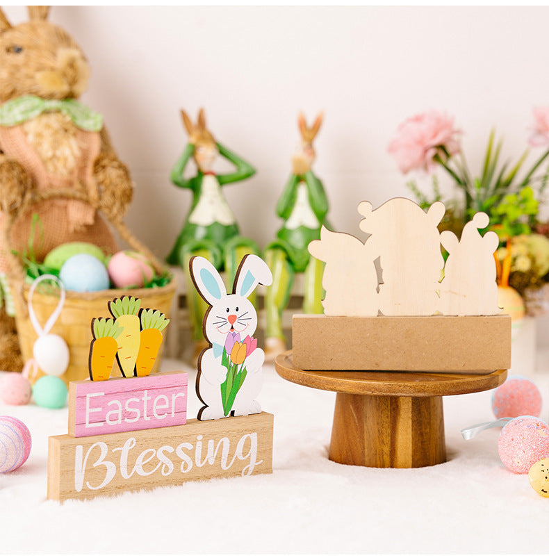 Easter Supplies Easter Rabbit Holding Flower Wooden Decoration